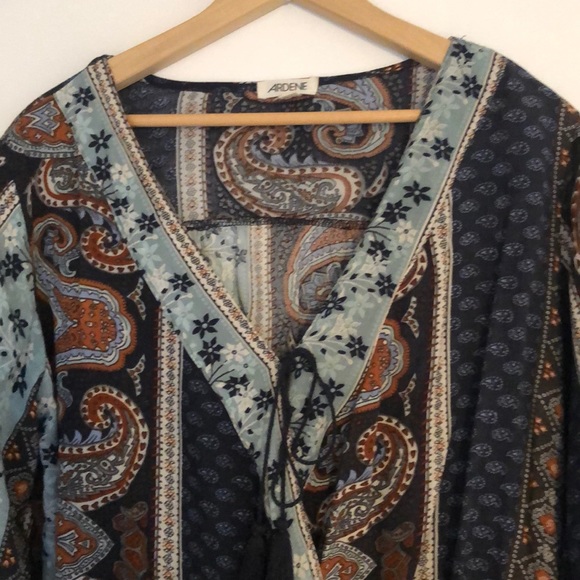 Western boho patterned blouse with tassel detail - Picture 5 of 6